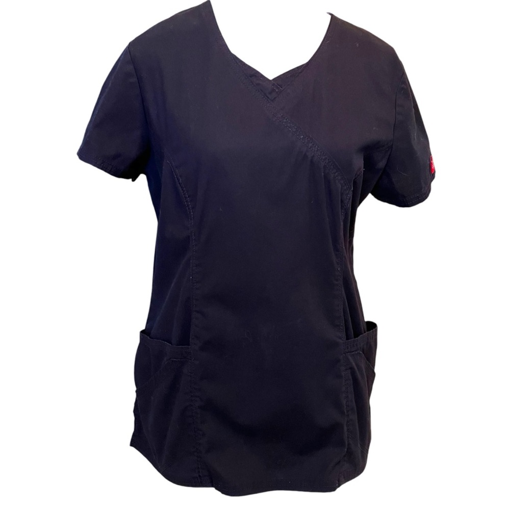 Dickies Stretch Scrub Top in Black. Women’s Size Medium.